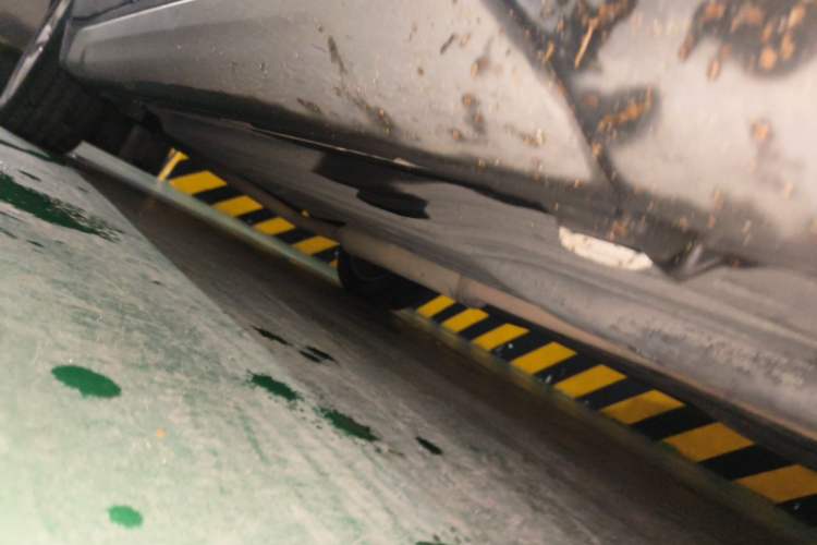 Used Suzuki S-Cross 2014 1.6L Manual Two-Wheel Drive Elite Model Chassis Front Right