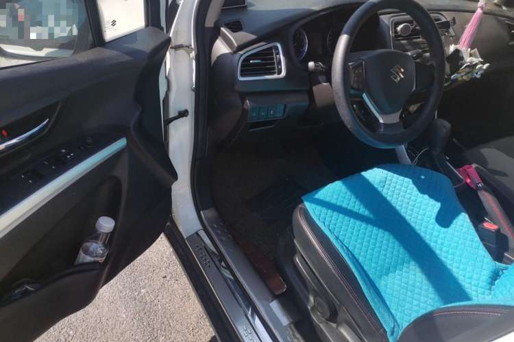 Used Suzuki S-Cross 2014 1.6L CVT Two-Wheel Drive Elite Version Driver Seat