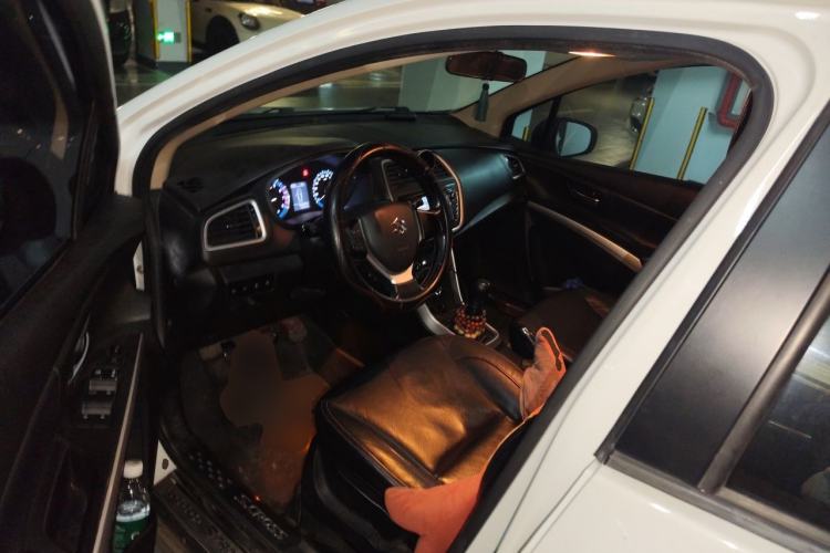 Used Suzuki S-Cross 2014 1.6L Manual Two-Wheel Drive Elite Model Driver Seat