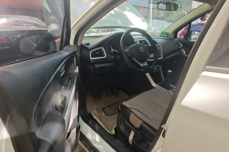 Used Suzuki S-Cross 2014 1.6L Manual Two-Wheel Drive Elite Model Driver Seat