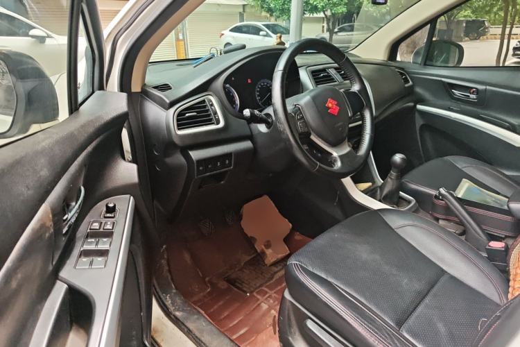 Used Suzuki S-Cross 2014 1.6L Manual Two-Wheel Drive Elite Model Driver Seat