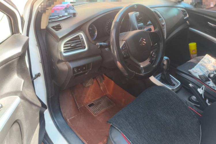 Used Suzuki S-Cross 2014 1.6L CVT Two-Wheel Drive Entry Model Driver Seat