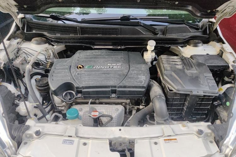 Used Suzuki S-Cross 2014 1.6L CVT Two-Wheel Drive Elite Version Engine Bay