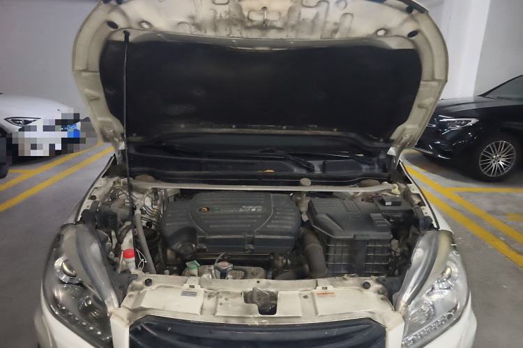 Used Suzuki S-Cross 2014 1.6L CVT Four-Wheel Drive Luxury Version Engine Bay
