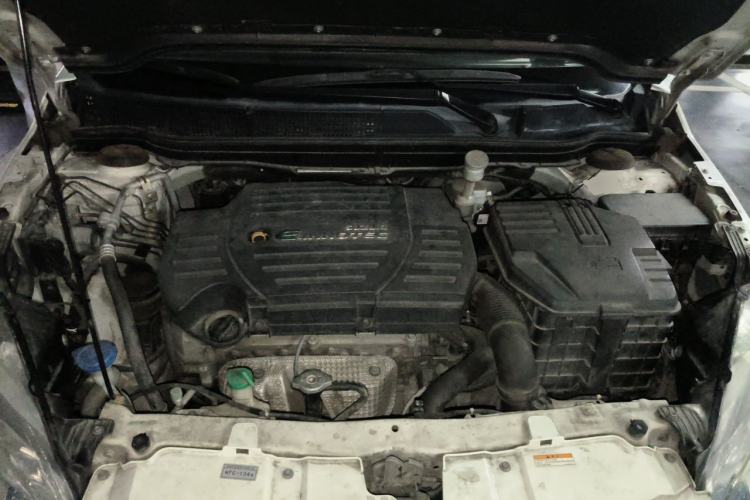 Used Suzuki S-Cross 2014 1.6L Manual Two-Wheel Drive Entry Model Engine Bay