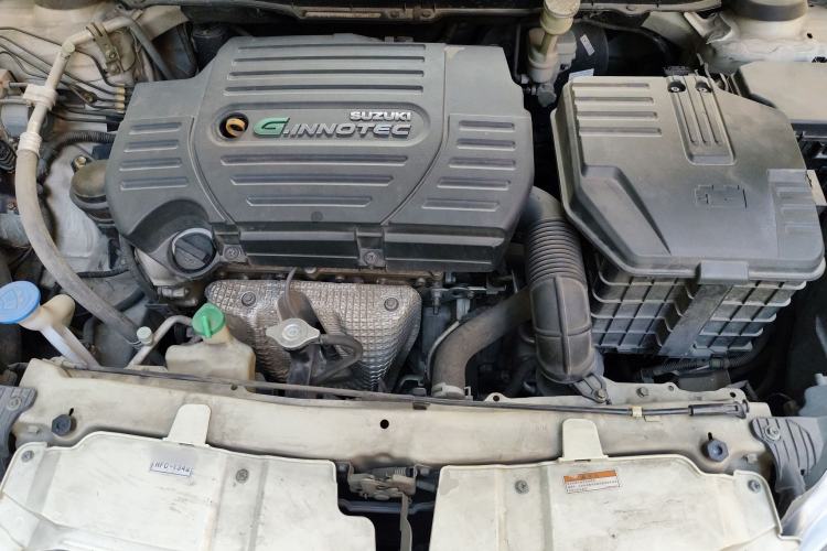 Used Suzuki S-Cross 2014 1.6L CVT Two-Wheel Drive Entry Model Engine Bay