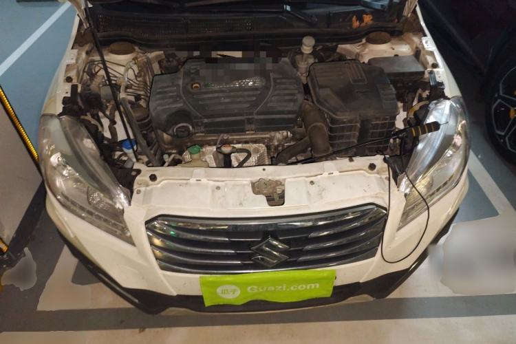 Used Suzuki S-Cross 2014 1.6L Manual Two-Wheel Drive Elite Model Engine Bay