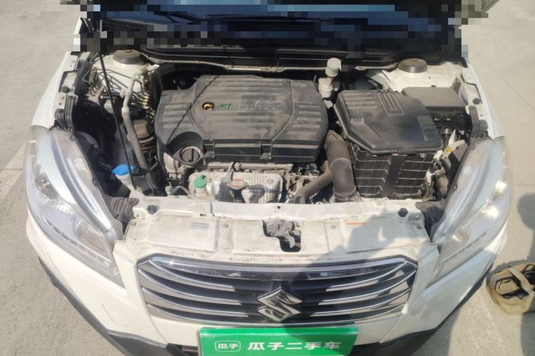 Used Suzuki S-Cross 2014 1.6L CVT Two-Wheel Drive Elite Version Engine Bay