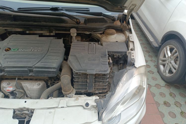 Used Suzuki S-Cross 2014 1.6L Manual Two-Wheel Drive Entry Model Engine Bay Left