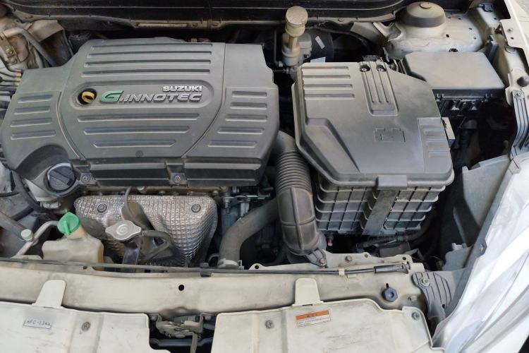 Used Suzuki S-Cross 2014 1.6L CVT Two-Wheel Drive Entry Model Engine Bay Left