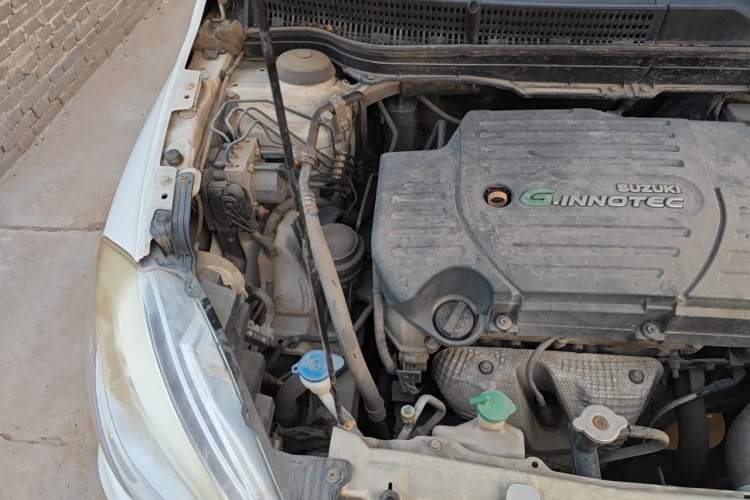 Used Suzuki S-Cross 2014 1.6L Manual Two-Wheel Drive Elite Model Engine Bay Right