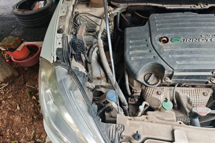 Used Suzuki S-Cross 2014 1.6L Manual Two-Wheel Drive Elite Model Engine Bay Right
