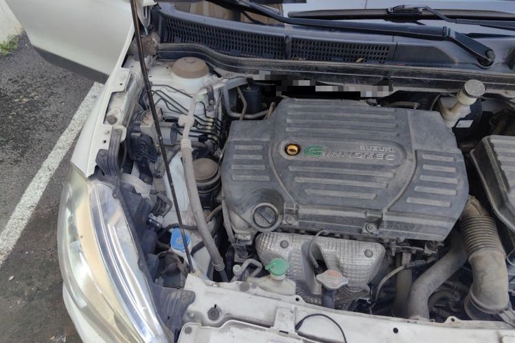 Used Suzuki S-Cross 2014 1.6L CVT Four-Wheel Drive Luxury Version Engine Bay Right