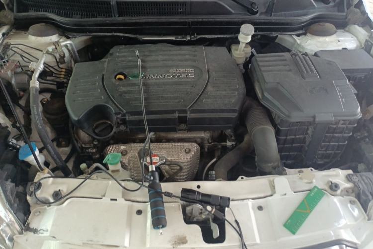 Used Suzuki S-Cross 2014 1.6L CVT Two-Wheel Drive Elite Version Engine Bay