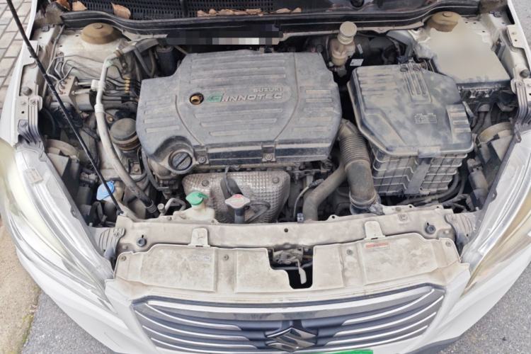 Used Suzuki S-Cross 2014 1.6L CVT Two-Wheel Drive Elite Version Engine Bay