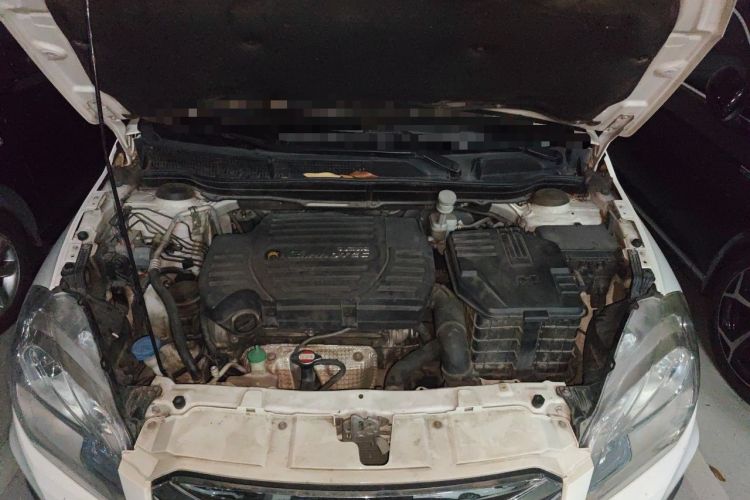 Used Suzuki S-Cross 2014 1.6L Manual Two-Wheel Drive Entry Model Engine Bay