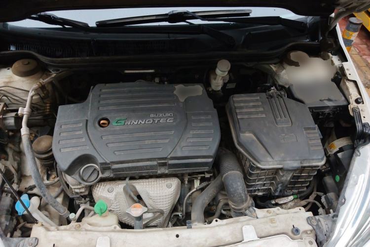 Used Suzuki S-Cross 2014 1.6L CVT Two-Wheel Drive Elite Version Engine Bay