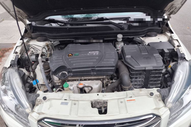 Used Suzuki S-Cross 2014 1.6L CVT Four-Wheel Drive Luxury Version Engine Bay