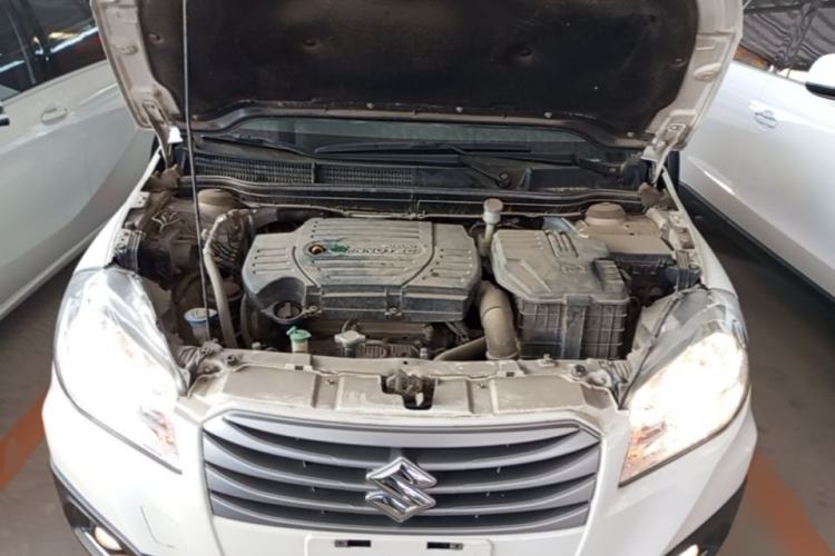 Used Suzuki S-Cross 2014 1.6L Manual Two-Wheel Drive Entry Model Engine Bay