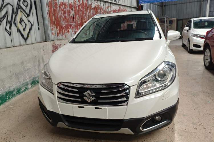 Used Suzuki S-Cross 2014 1.6L CVT Two-Wheel Drive Elite Version Exterior 1