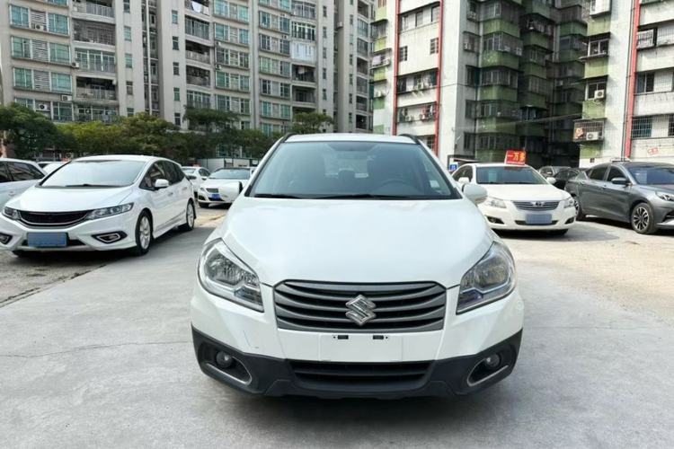 Used Suzuki S-Cross 2014 1.6L CVT Two-Wheel Drive Entry Model Exterior 5
