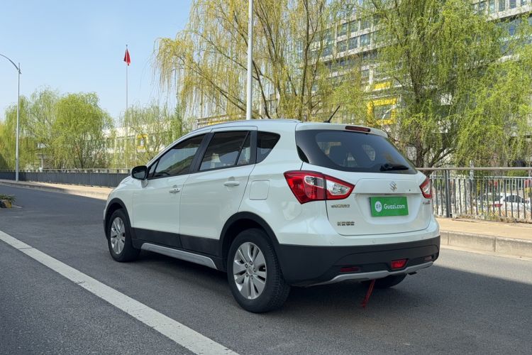 Used Suzuki S-Cross 2014 1.6L CVT Two-Wheel Drive Elite Version Exterior 5