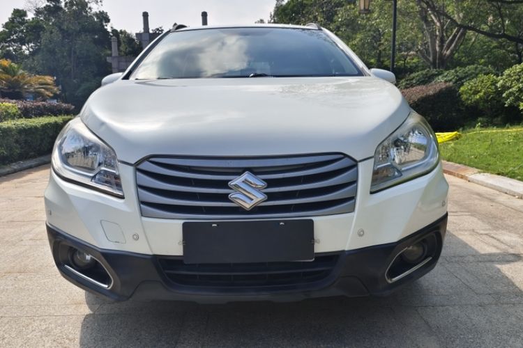 Used Suzuki S-Cross 2014 1.6L CVT Two-Wheel Drive Entry Model Exterior 7