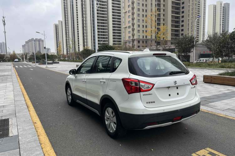 Used Suzuki S-Cross 2014 1.6L CVT Two-Wheel Drive Elite Version Exterior 8
