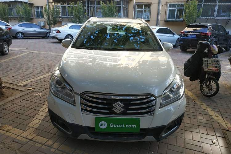Used Suzuki S-Cross 2014 1.6L CVT Two-Wheel Drive Elite Version Front