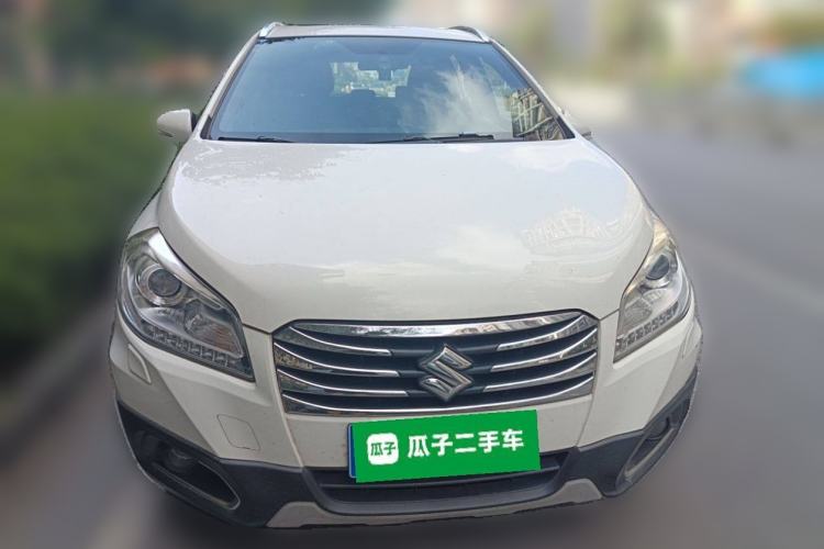Used Suzuki S-Cross 2014 1.6L CVT Two-Wheel Drive Elite Version Front