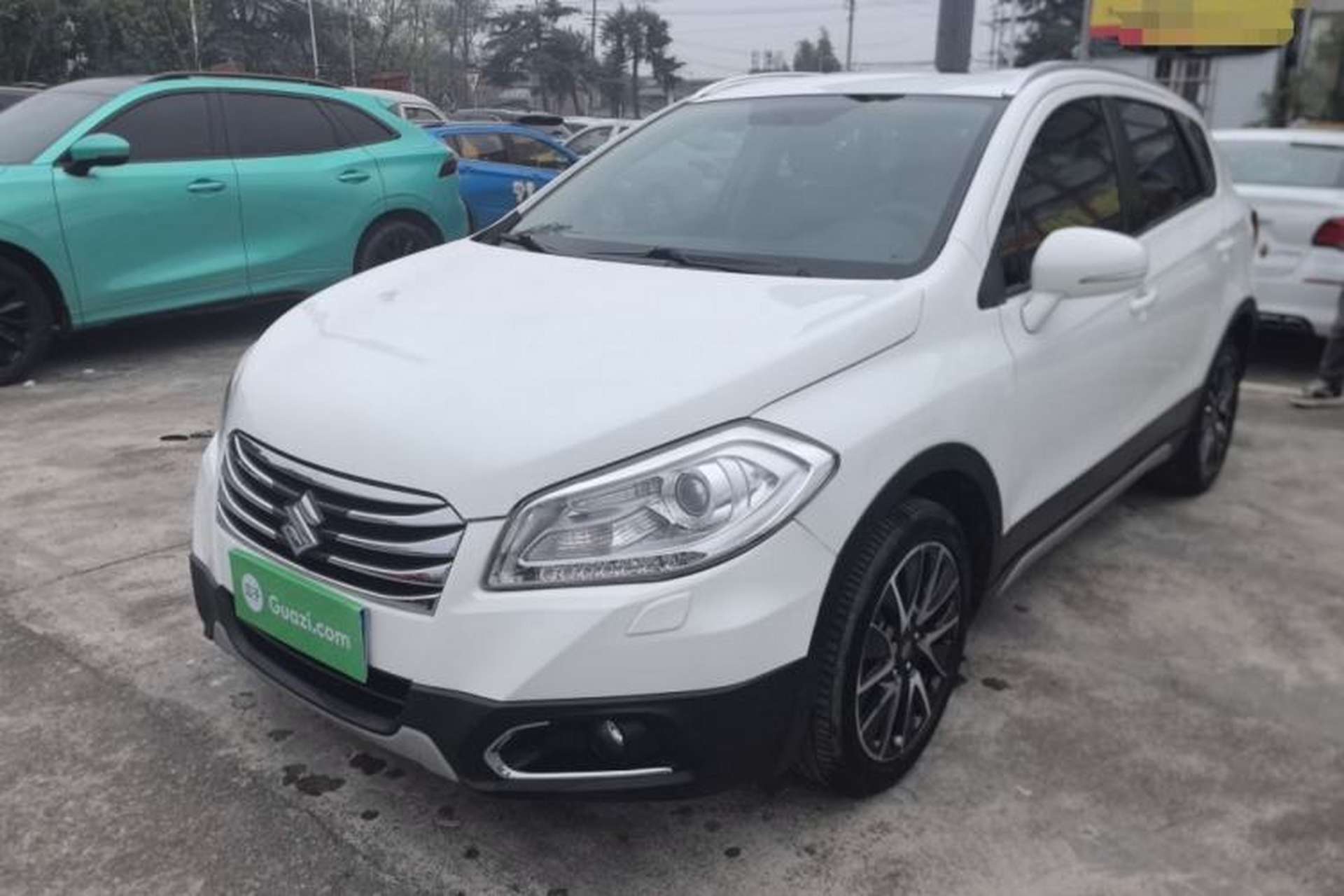 Used Suzuki S-Cross 2014 1.6L CVT Four-Wheel Drive Luxury Version Front Left 45 Deg