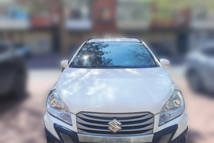 Used Suzuki S-Cross 2014 1.6L CVT Two-Wheel Drive Entry Model Front