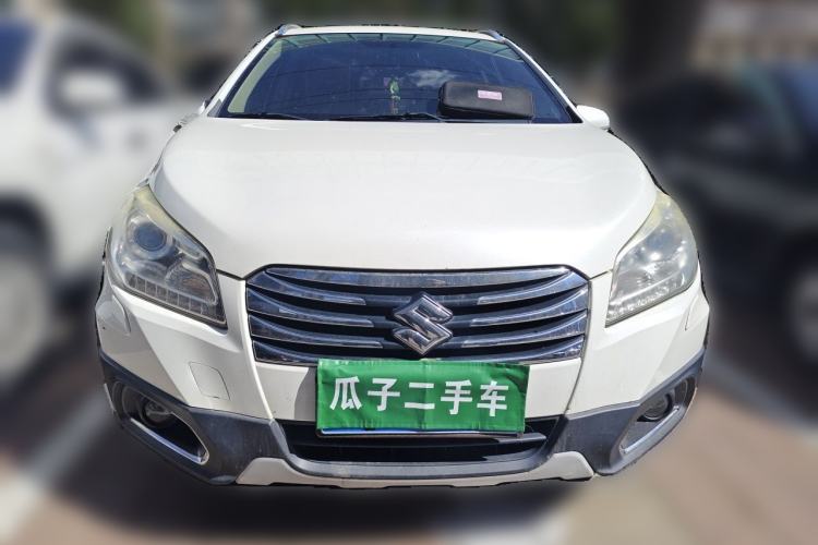 Used Suzuki S-Cross 2014 1.6L CVT Two-Wheel Drive Elite Version Front