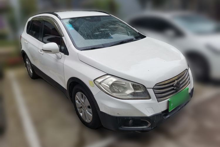 Used Suzuki S-Cross 2014 1.6L Manual Two-Wheel Drive Entry Model Front Right 45 Deg
