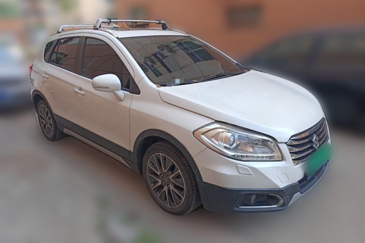 Used Suzuki S-Cross 2014 1.6L CVT Four-Wheel Drive Luxury Version Front Right 45 Deg