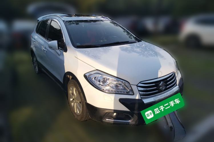 Used Suzuki S-Cross 2014 1.6L Manual Two-Wheel Drive Elite Model Front Right 45 Deg