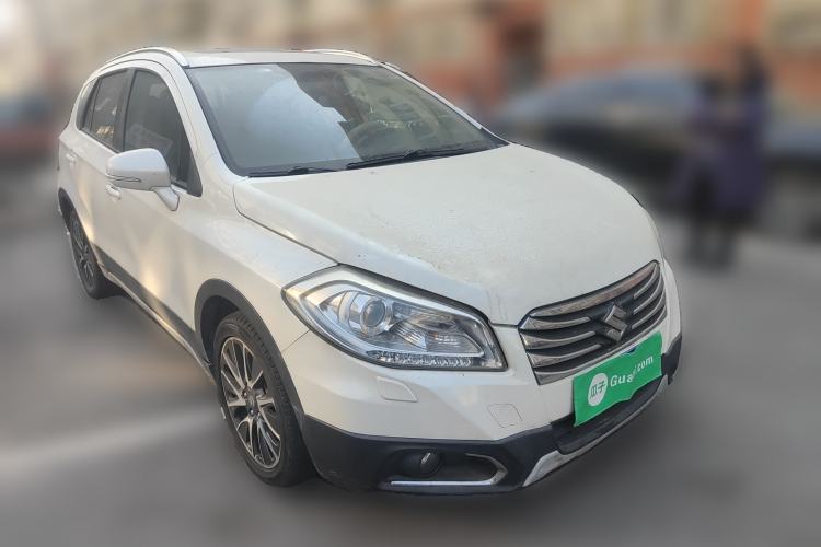 Used Suzuki S-Cross 2014 1.6L CVT Four-Wheel Drive Luxury Version Front Right 45 Deg
