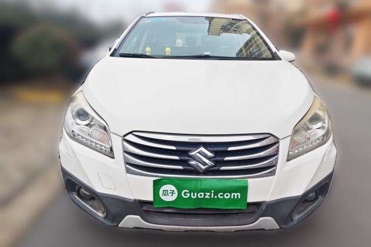 Used Suzuki S-Cross 2014 1.6L CVT Two-Wheel Drive Elite Version Front
