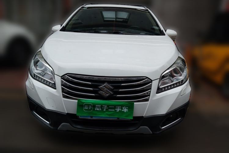 Used Suzuki S-Cross 2014 1.6L CVT Two-Wheel Drive Elite Version Front