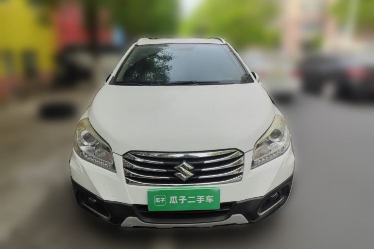 Used Suzuki S-Cross 2014 1.6L CVT Two-Wheel Drive Elite Version Front