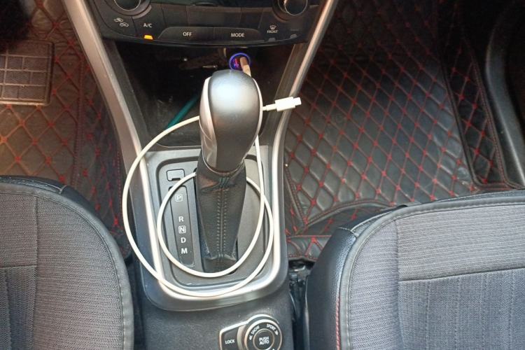 Used Suzuki S-Cross 2014 1.6L CVT Four-Wheel Drive Luxury Version Gear Lever