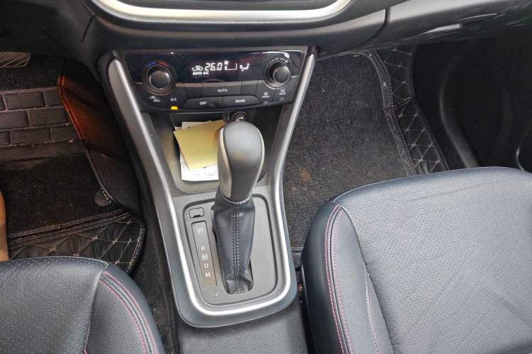 Used Suzuki S-Cross 2014 1.6L CVT Two-Wheel Drive Elite Version Gear Lever