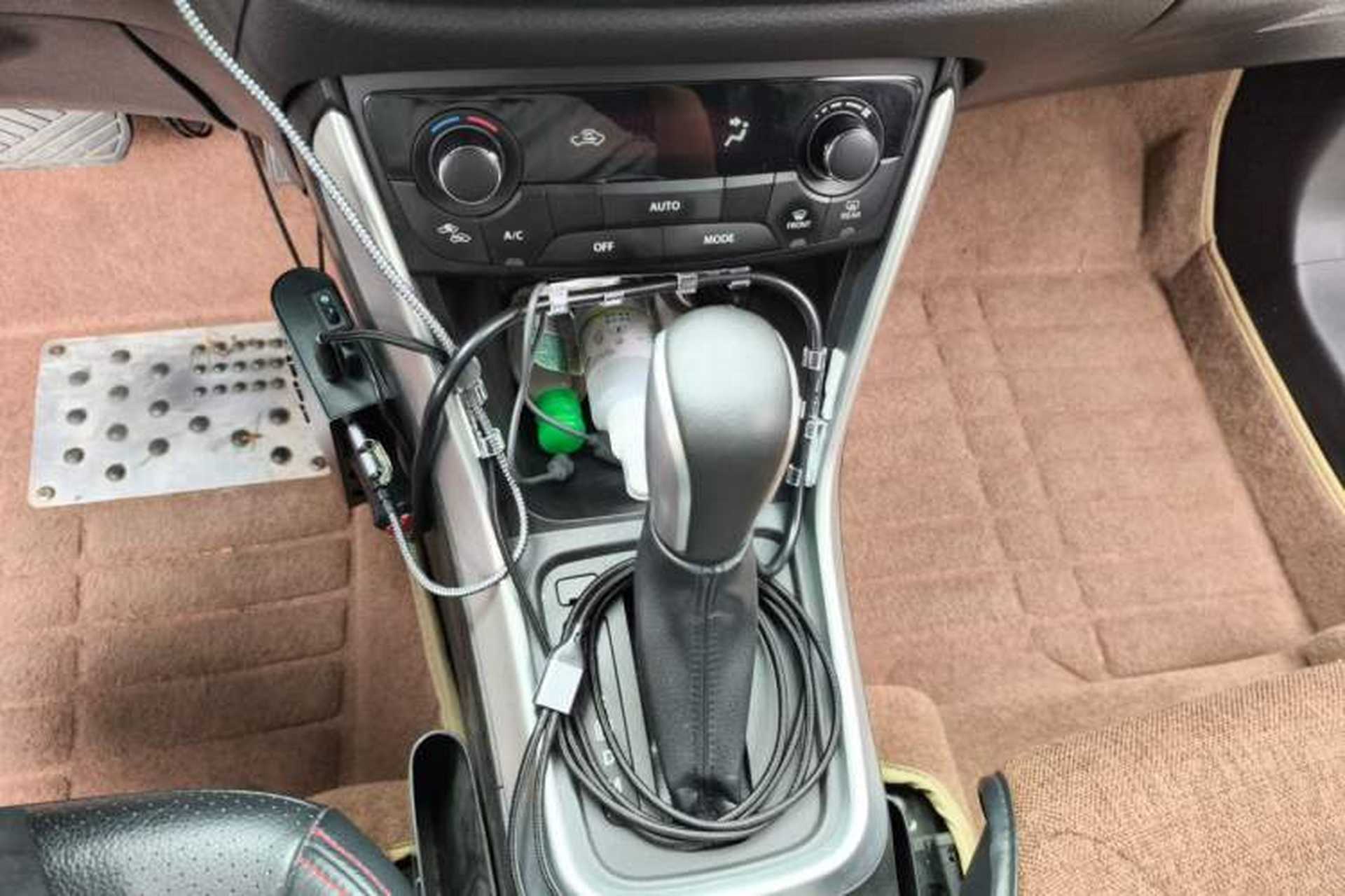 Used Suzuki S-Cross 2014 1.6L CVT Four-Wheel Drive Luxury Version Gear Lever