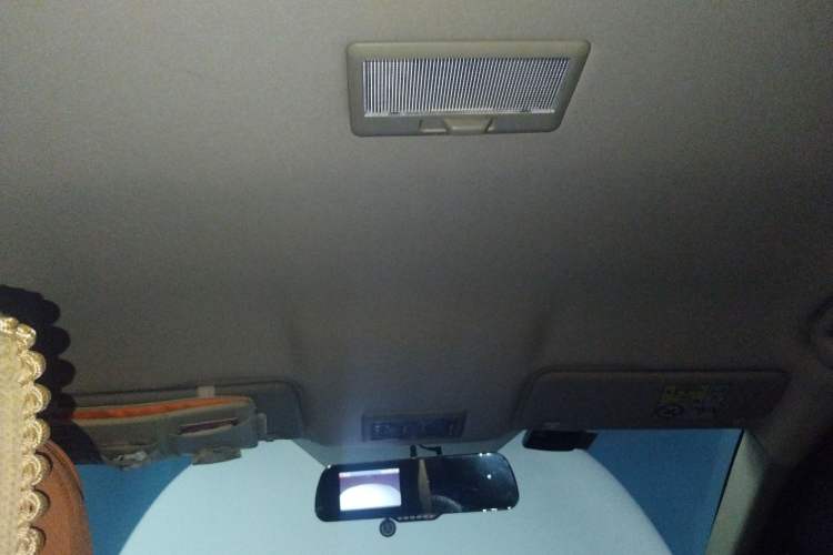 Used Suzuki S-Cross 2014 1.6L CVT Two-Wheel Drive Entry Model Headliner