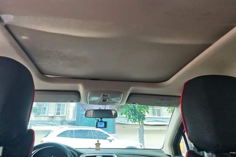 Used Suzuki S-Cross 2014 1.6L Manual Two-Wheel Drive Elite Model Headliner
