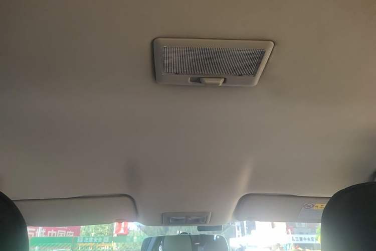 Used Suzuki S-Cross 2014 1.6L CVT Two-Wheel Drive Entry Model Headliner