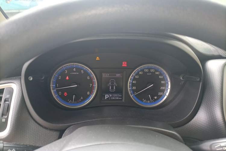 Used Suzuki S-Cross 2014 1.6L CVT Two-Wheel Drive Entry Model Instrument Cluster