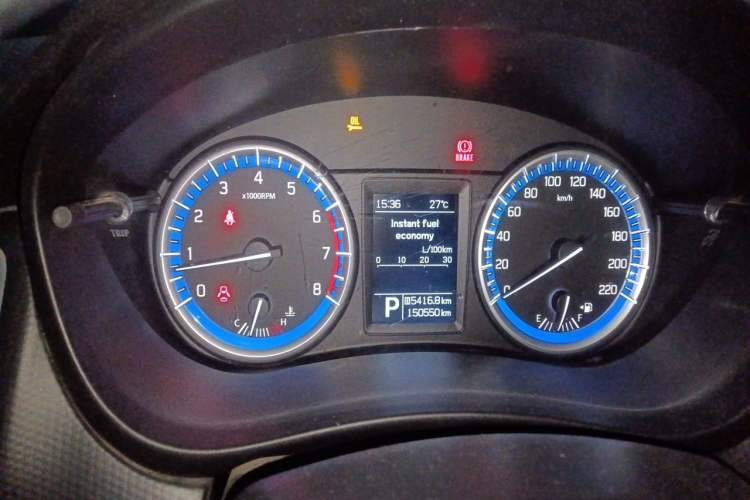 Used Suzuki S-Cross 2014 1.6L CVT Two-Wheel Drive Elite Version Instrument Cluster