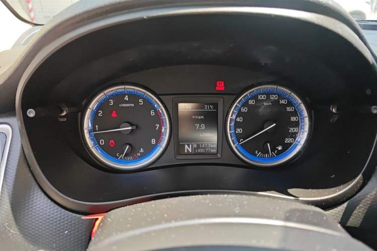 Used Suzuki S-Cross 2014 1.6L CVT Two-Wheel Drive Elite Version Instrument Cluster