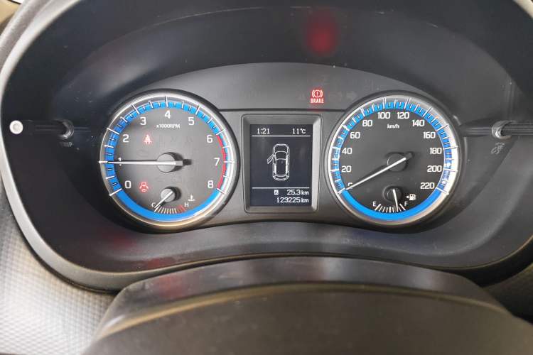 Used Suzuki S-Cross 2014 1.6L Manual Two-Wheel Drive Entry Model Instrument Cluster